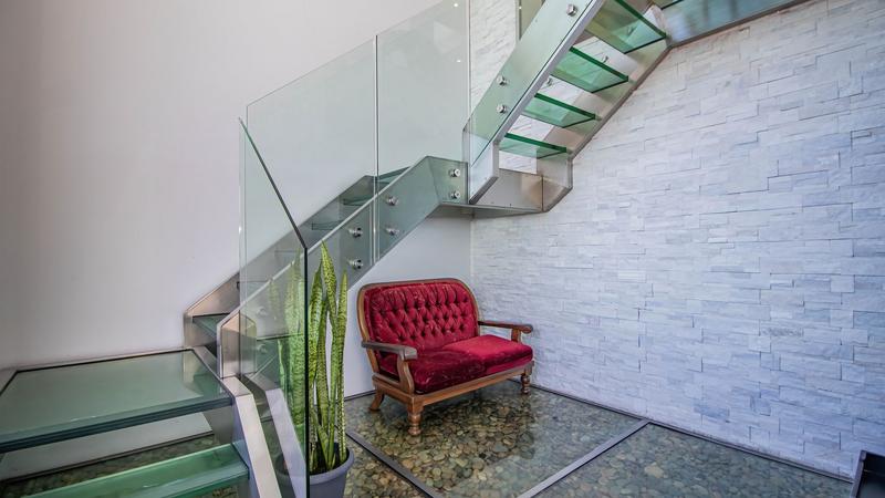 6 Bedroom Property for Sale in Dana Bay Western Cape